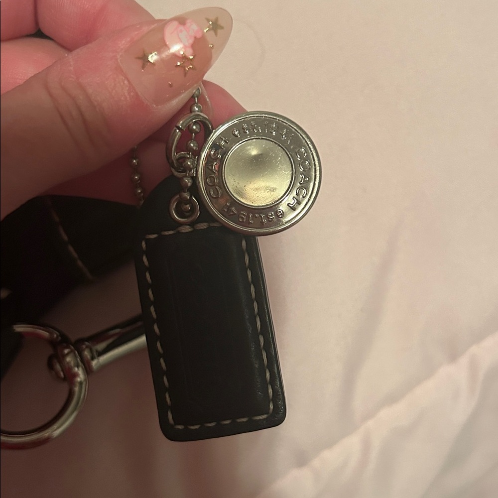 Vintage Coach Shoulder Bag - Picture 5 of 5